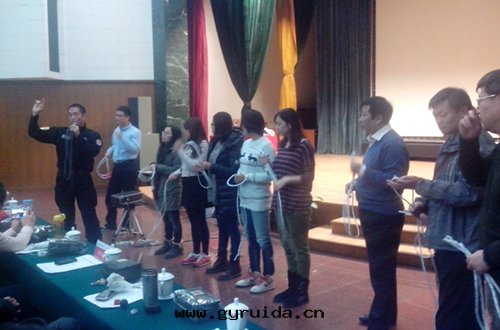 政(zhèng)府機(jī)關(guān)人(rén)員應(yìng)急急救培訓