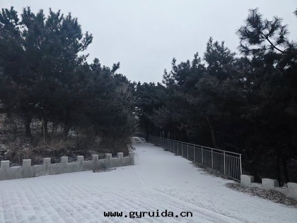 北(běi)京(jīng)初雪(xuě)来(lái)襲！雪(xuě)天(tiān)出(chū)行安(ān)全(quán)指南(nán)請查收