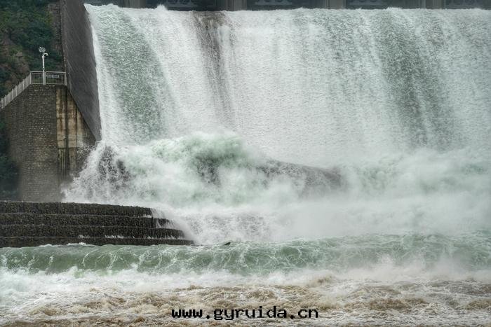 密雲(yún)水(shuǐ)庫洩流达(dá) 500 立方米(mǐ) / 秒(miǎo),多(duō)地(dì)預警響應(yìng)加強(qiáng)防范