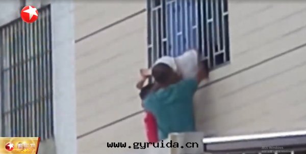 暑期(qī)危險無處(chù)不(bù)在(zài),这(zhè)些要(yào)命的(de)瞬間(jiān)家(jiā)长(cháng)必須警惕!