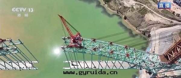 川(chuān)青(qīng)铁(tiě)路(lù)尖紮黃河(hé)特(tè)大(dà)橋(qiáo)事(shì)故|7人(rén)遇難,9人(rén)失聯,施工高(gāo)難度(dù)橋(qiáo)梁(liáng)突發(fà)險情(qíng)