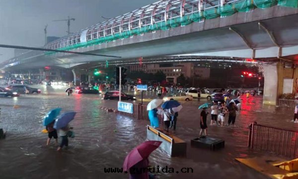 河(hé)南(nán)暴雨(yǔ)来(lái)襲,防汛四(sì)級應(yìng)急響應(yìng)已啟動(dòng)