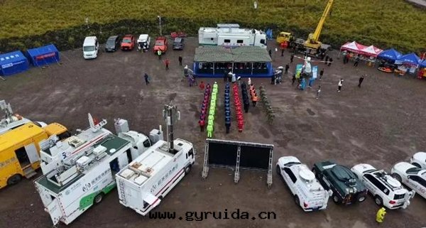 守護生(shēng)命線(xiàn)|內(nèi)蒙古、黑(hēi)龍江攜手(shǒu),應(yìng)急通(tòng)信(xìn)實(shí)戰演練守護人(rén)民(mín)安(ān)全(quán)